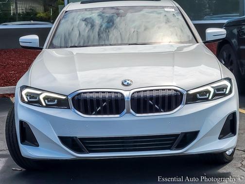 2023 BMW 330 i xDrive