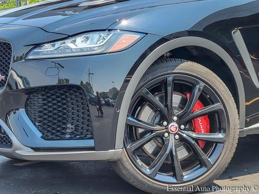 2020 Jaguar F-PACE SVR