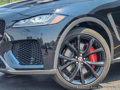 2020 Jaguar F-PACE SVR