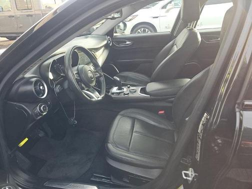 2021 Alfa Romeo Giulia Ti