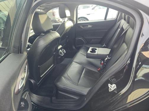 2021 Alfa Romeo Giulia Ti