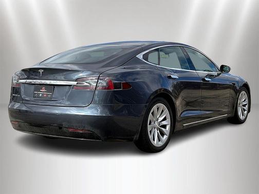 Midnight Silver Metallic 2016 Tesla Model S 60