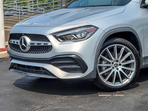 2021 Mercedes-Benz GLA 250 Base 4MATIC