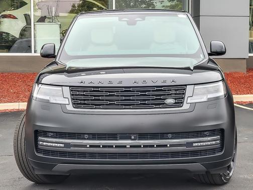 2025 Land Rover Range Rover AUTOBIOGRAPHY