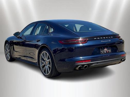 2020 Porsche Panamera 4S