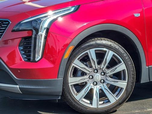 2020 Cadillac XT4 Premium Luxury