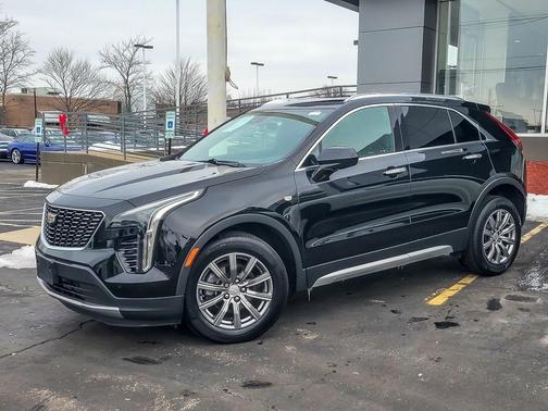 2020 Cadillac XT4 Premium Luxury