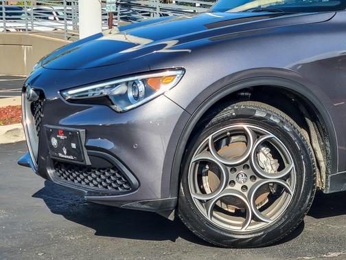 2022 Alfa Romeo Stelvio Sprint