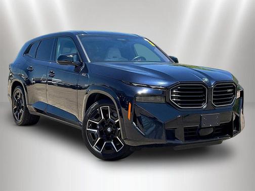 Carbon Black Metallic 2023 BMW XM Base