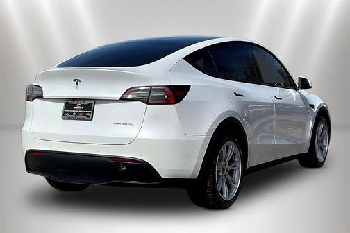 White 2021 Tesla Model Y Long Range