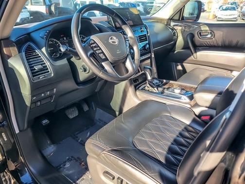 2022 Nissan Armada Platinum