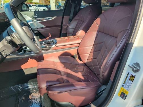 2023 BMW i7 xDrive60