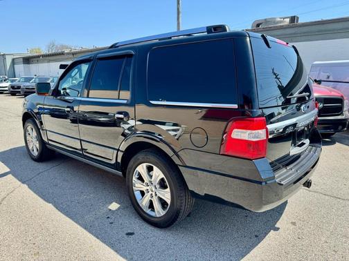 Black 2016 Ford Expedition Platinum