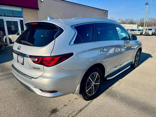 2019 INFINITI QX60 Luxe