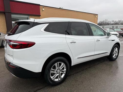 2018 Buick Enclave Essence