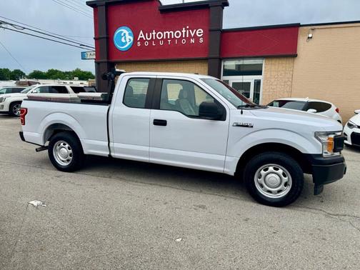 White 2019 Ford F-150 XL