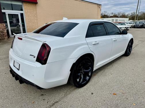 2021 Chrysler 300 S