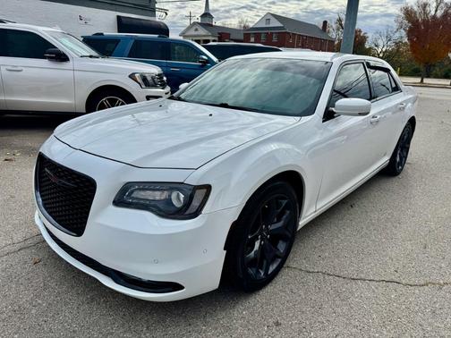 2021 Chrysler 300 S