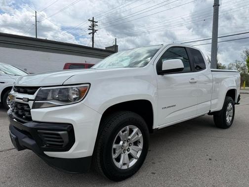 White 2022 Chevrolet Colorado LT