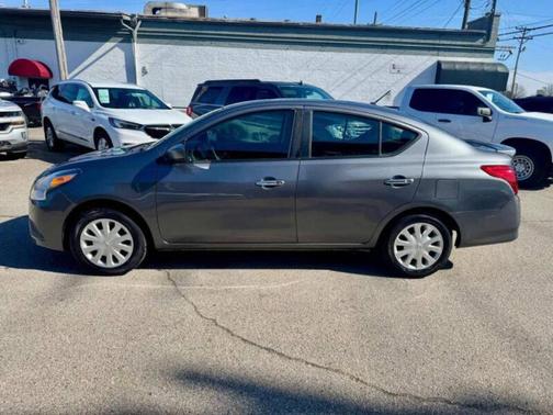 Gray 2018 Nissan Versa S