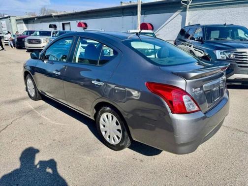 Gray 2018 Nissan Versa S