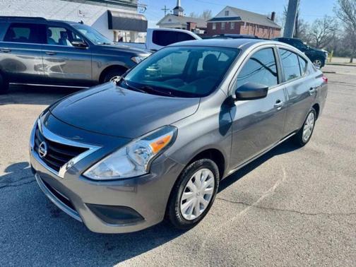 Gray 2018 Nissan Versa S