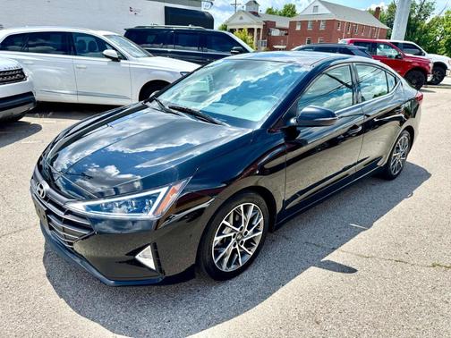 2019 Hyundai ELANTRA Limited