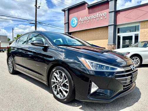 2019 Hyundai ELANTRA Limited