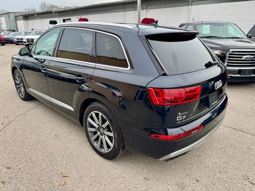 2017 Audi Q7 3.0T Premium Plus