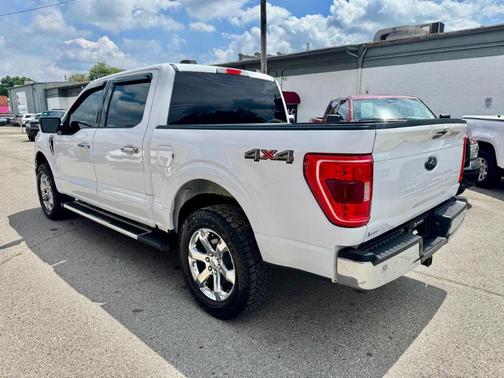 White 2022 Ford F-150 XLT