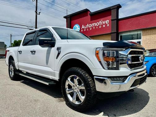 White 2022 Ford F-150 XLT