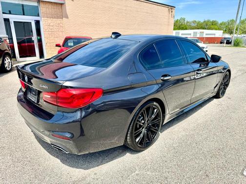 2018 BMW 540 i