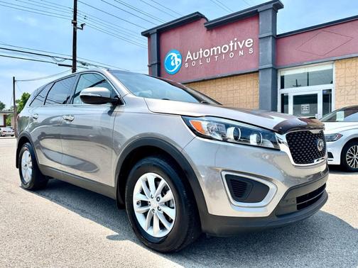 2017 Kia Sorento L