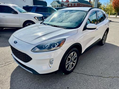 2021 Ford Escape SEL