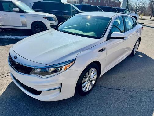 2016 Kia Optima LX