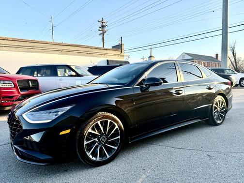 2022 Hyundai SONATA Limited