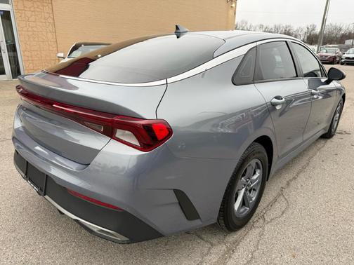 2021 Kia K5 LX