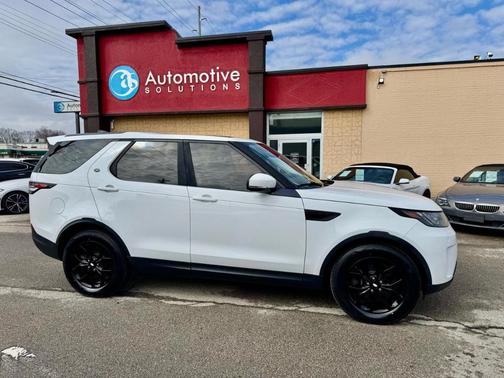 2017 Land Rover Discovery SE