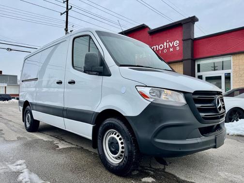 2022 Mercedes-Benz Sprinter 1500 Standard Roof