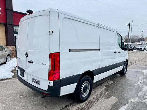 2022 Mercedes-Benz Sprinter 1500 Standard Roof