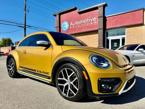 2016 Volkswagen Beetle 1.8T Dune