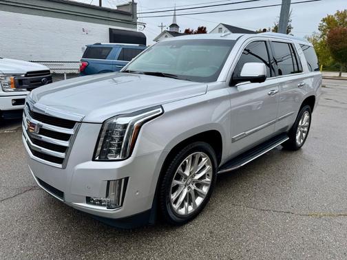 2019 Cadillac Escalade Luxury