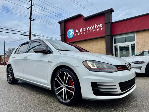2017 Volkswagen Golf GTI Sport 4-Door