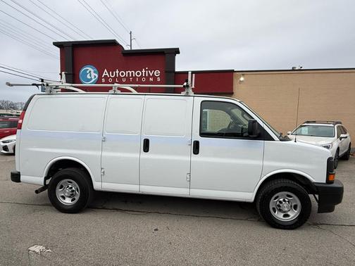 2017 Chevrolet Express 3500 Work Van