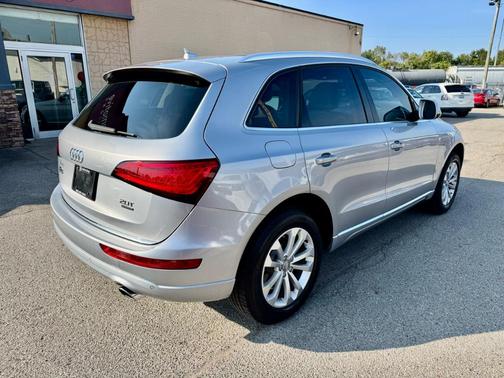 2015 Audi Q5 2.0T Premium Plus