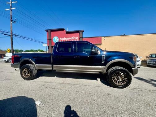 Blue 2021 Ford F-250 King Ranch