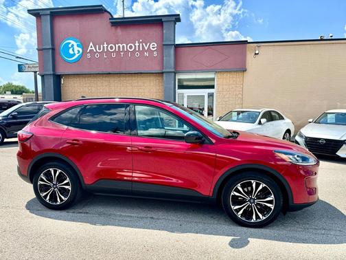 2022 Ford Escape SE