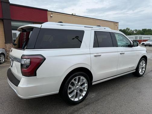 White 2018 Ford Expedition Max Platinum