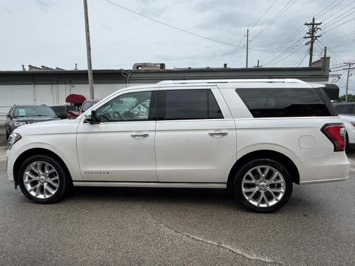 White 2018 Ford Expedition Max Platinum