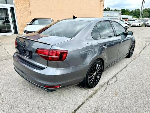 2016 Volkswagen Jetta 1.8T Sport